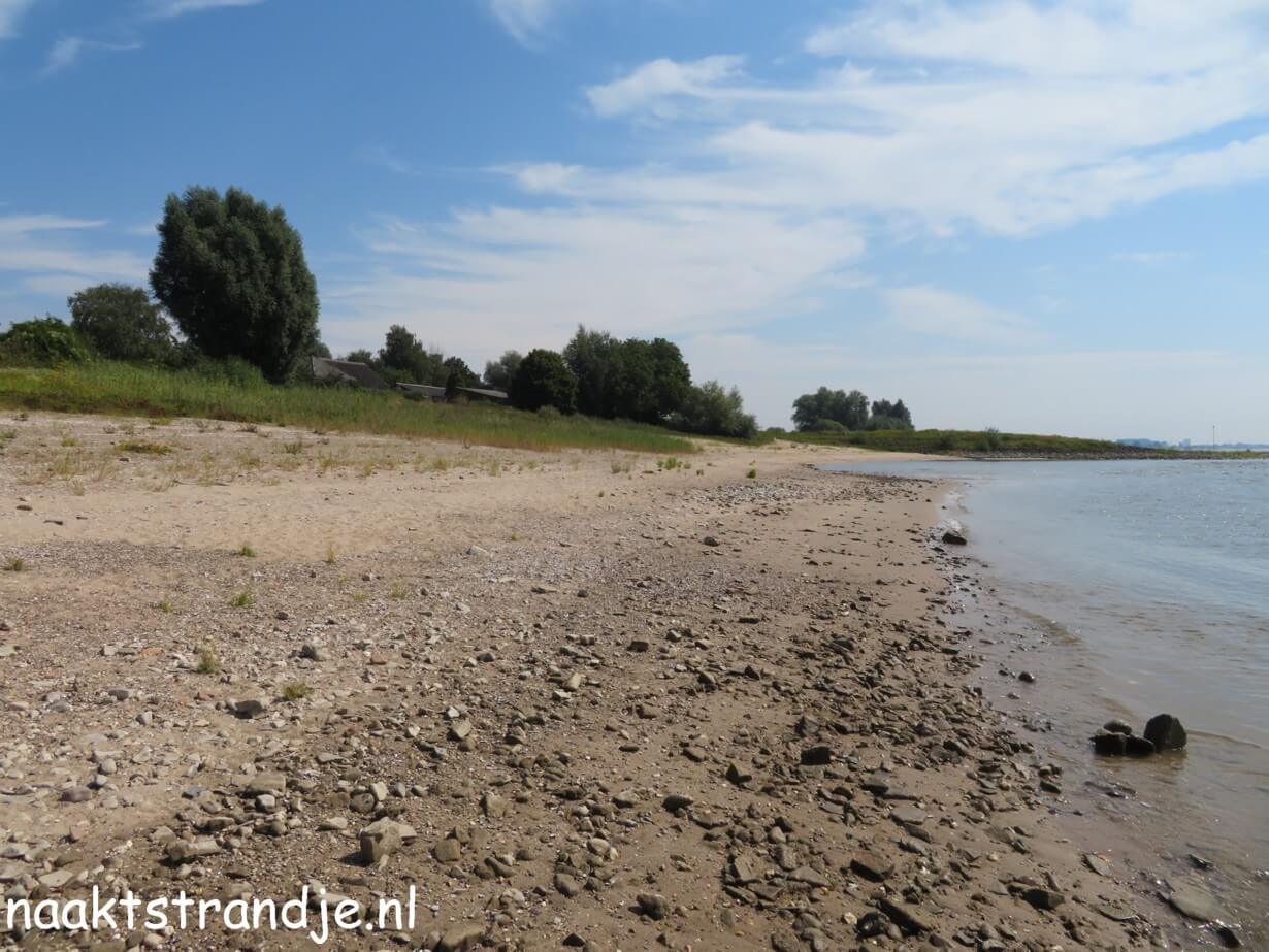 Naaktstrandje