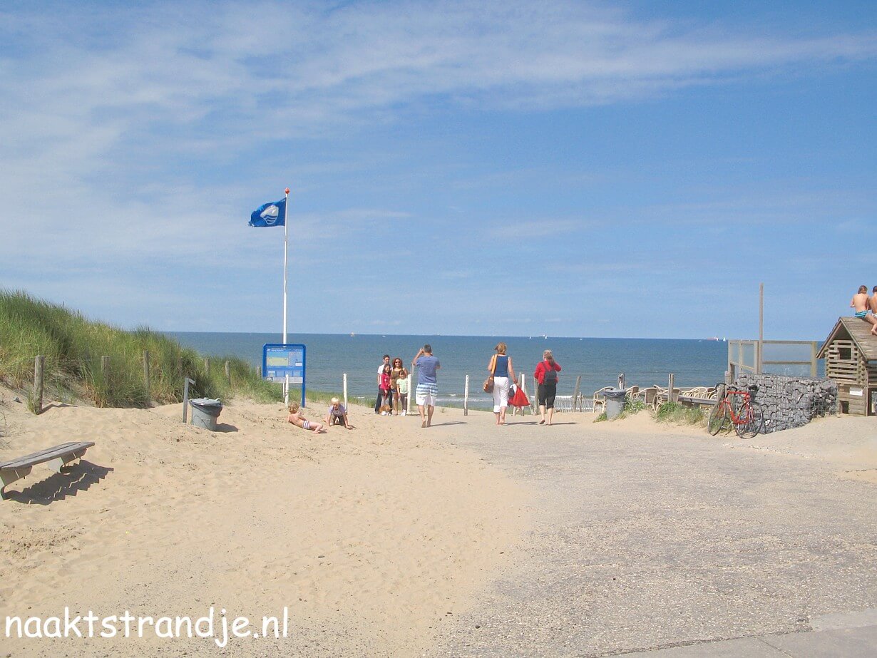 Naaktstrandje
