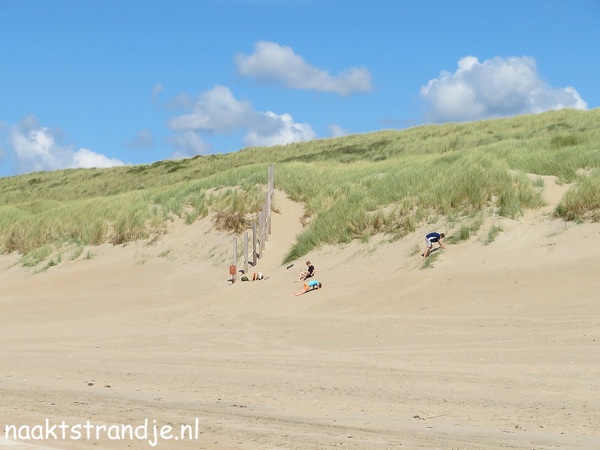 Naaktstrandje