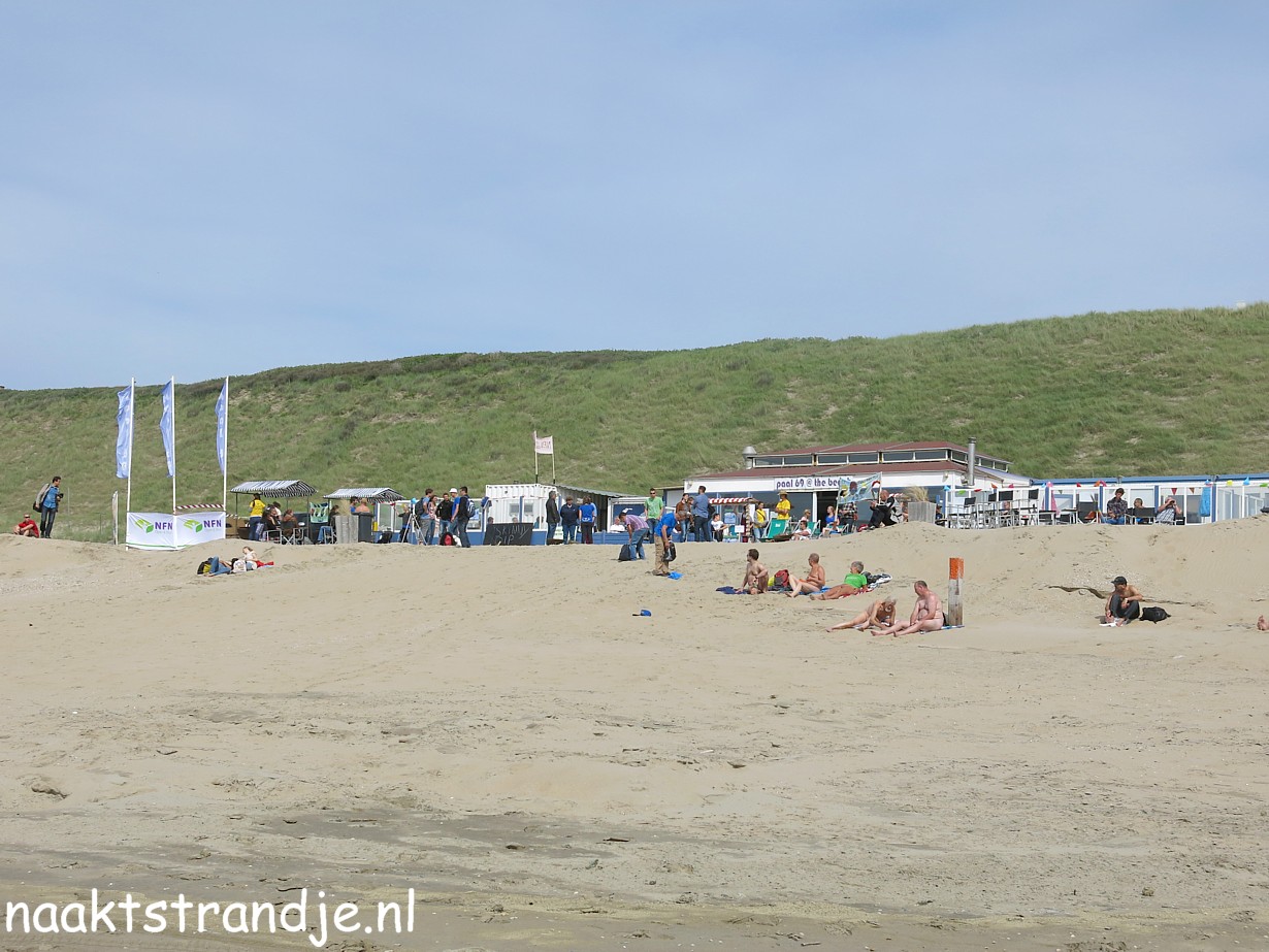 Naaktstrandje