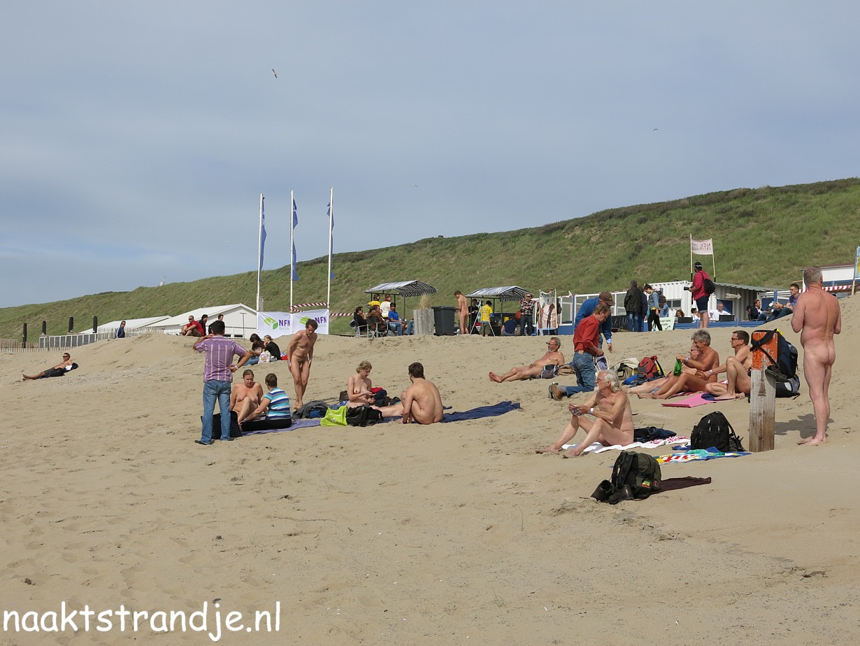 Naaktstrandje